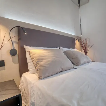 Umberto 28 萨萨里