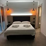Umberto 28 Pensión 3*
